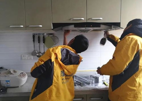 高齡老人行動不便？社區公益服務上門解憂，家電清洗安裝不再難